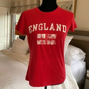 🟣 BOGO! Women’s England T-Shirt